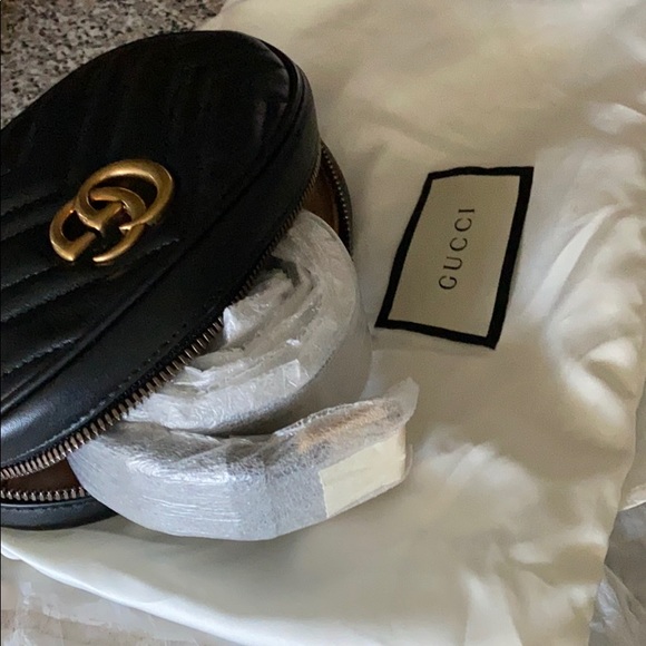 GUCCI  • Apollo Nero Beltbag - Picture 9 of 9